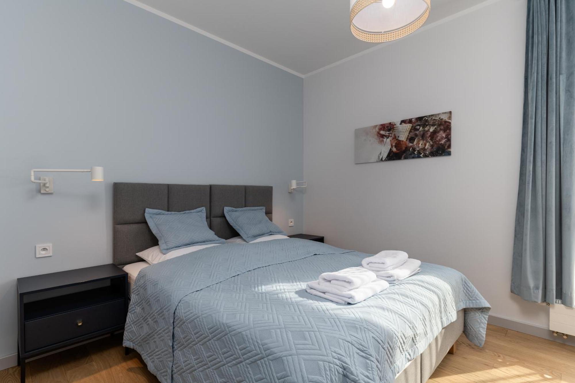 Br12 Premium Apartments , Garaz Bielsko-Biala Exterior photo
