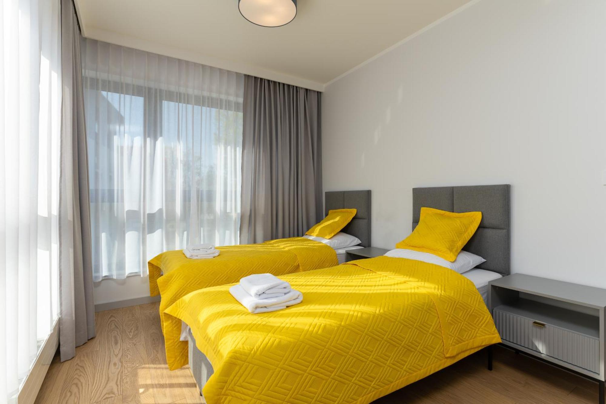 Br12 Premium Apartments , Garaz Bielsko-Biala Exterior photo